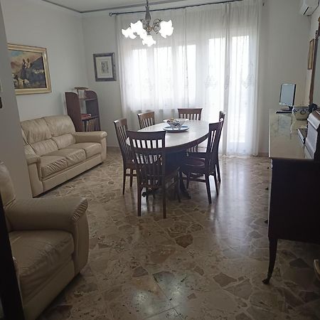 New Dawn Apartment, Appartamento Turistico, Casa Per Vacanza, Tre Camere Indipendenti Catania Exterior photo